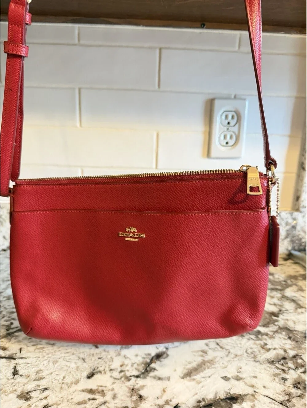 Coach F52881 Red Crossgrain Leather East West Crossbody Shoulder Bag EUC